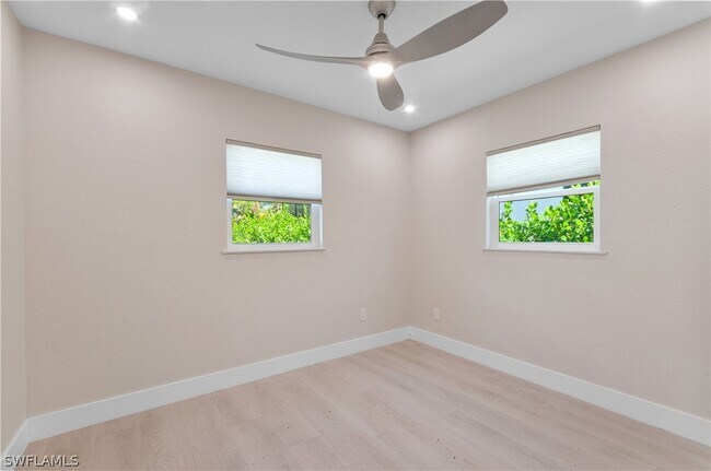 Building Photo - 2685 Van Buren Ave