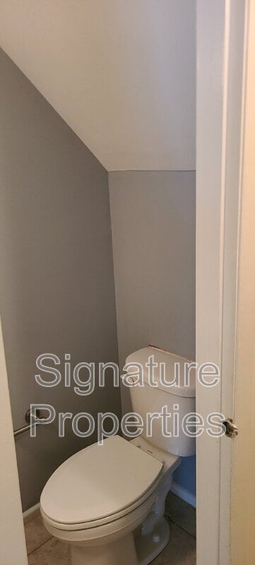 Building Photo - 8602 Ransco Ct