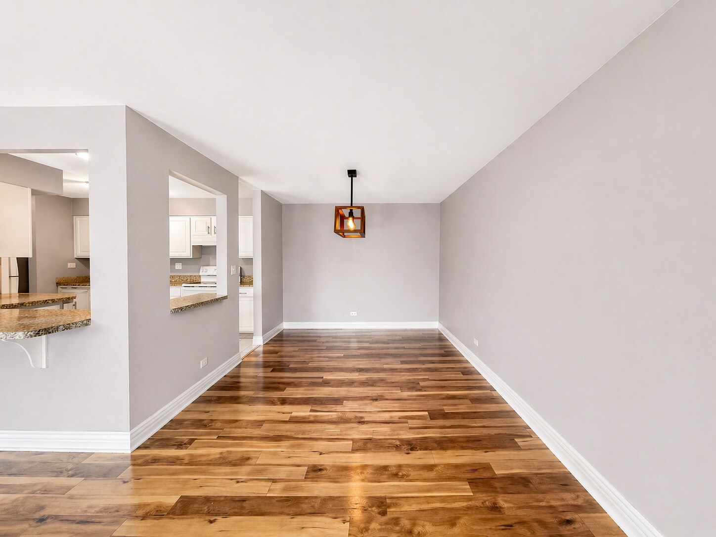 Building Photo - 1615 E Central Rd