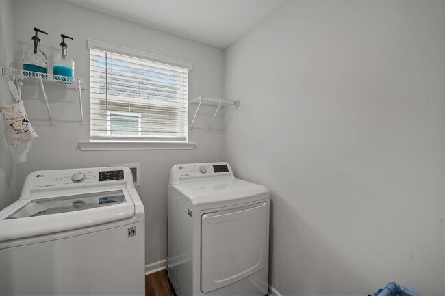 Building Photo - 226 Flagler Dr