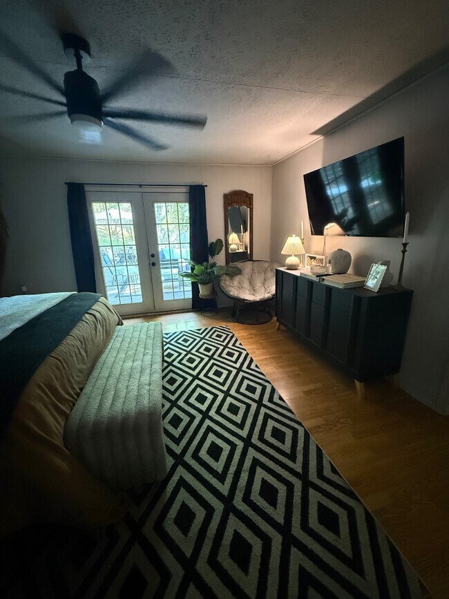 Building Photo - 109 Cleveland Rd