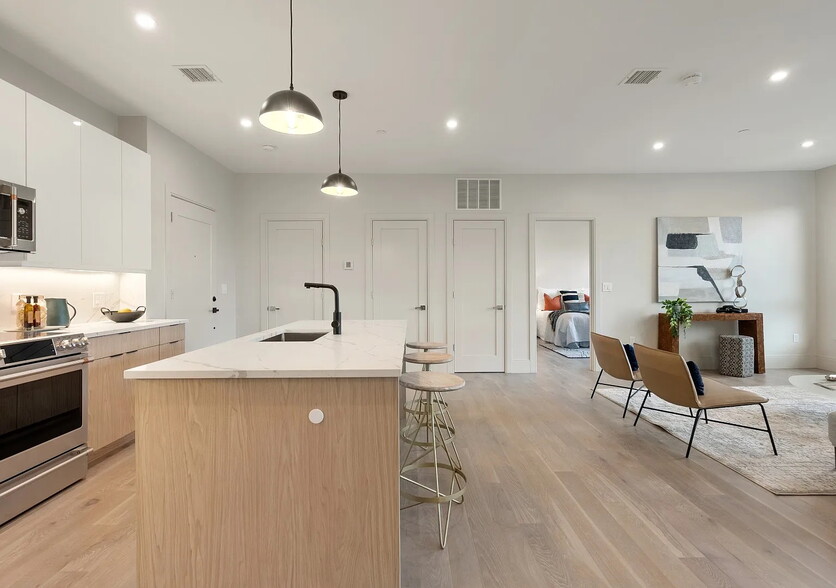 Building Photo - 85 Myrtle St