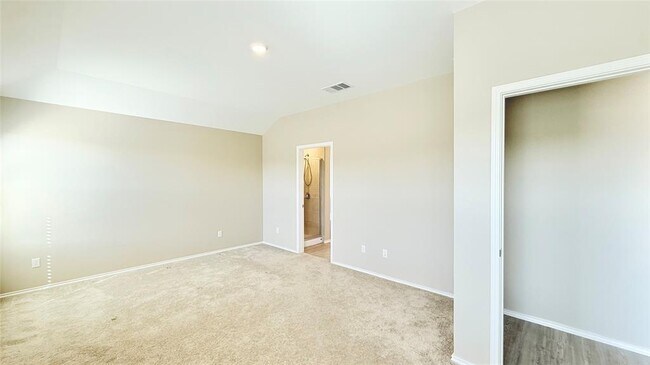 Building Photo - 1517 Chapel Rnch Rd