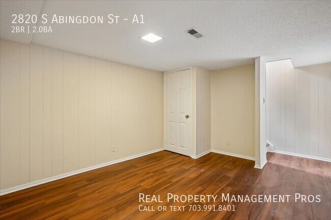 Building Photo - 2820 S Abingdon St