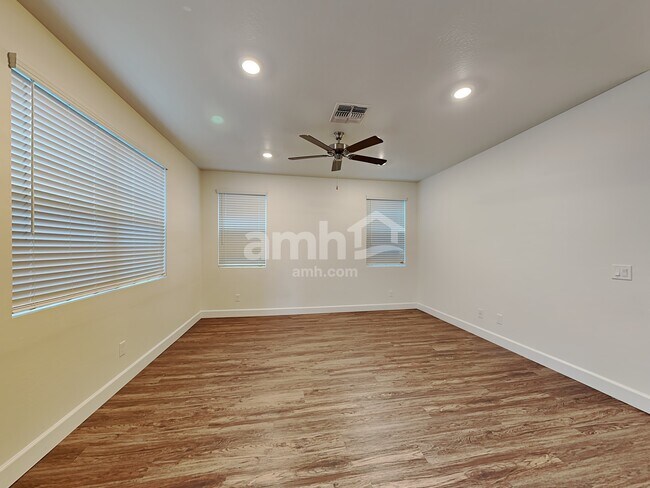 Building Photo - 669 West Bosal Dr