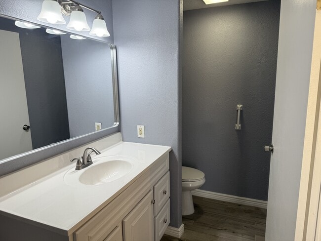 Building Photo - 5344 Flower Dr