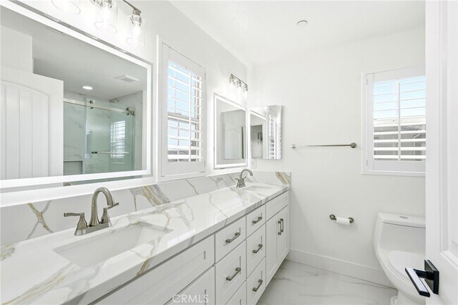 Building Photo - 11537 Amalfi Way