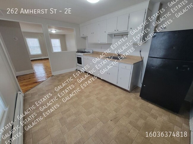 Building Photo - Spacious 1 bed 1 bath apartment east side ...