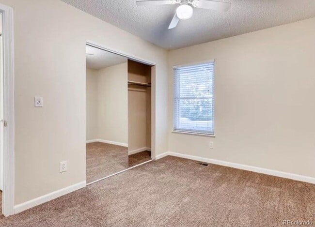 Building Photo - Long Realty & Property Management - 5 Bedr...