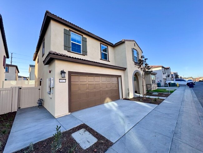 Building Photo - BRAND NEW 3 bedroom Willow Springs home av...