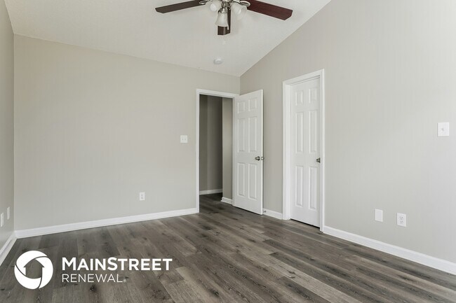 Building Photo - 1499 Smokey Mountain Dr