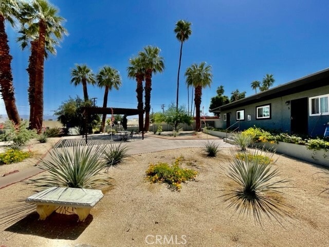 Building Photo - 36947 Melrose Dr