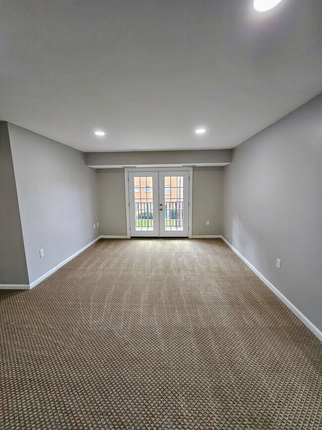 Building Photo - 412 N Armistead St