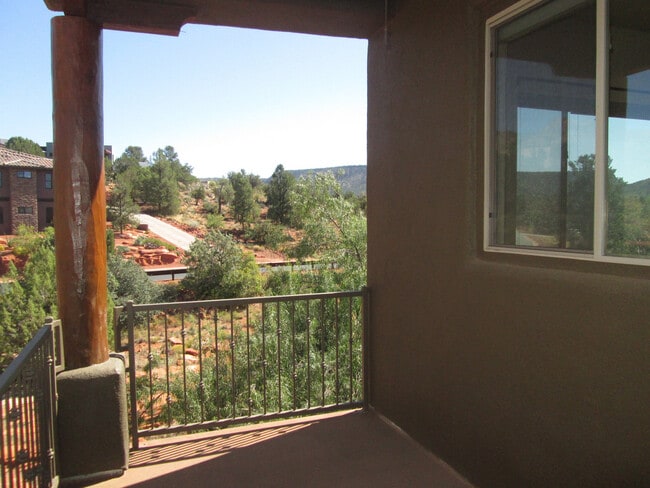 Building Photo - Unfurnished, 1-year long-term rental