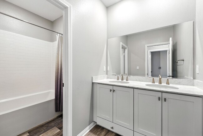 Building Photo - 3459 Aspen St