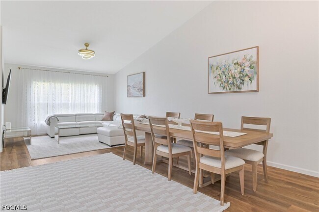 Building Photo - 22741 Sandy Bay Dr