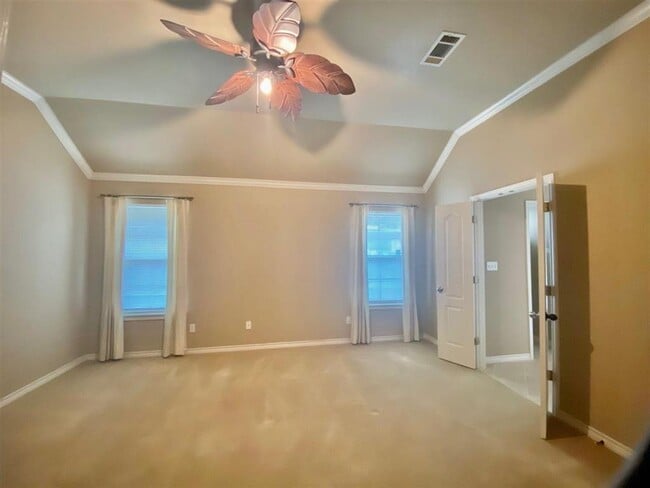 Building Photo - 3640 Grayson Ln