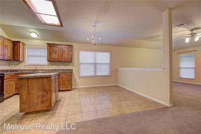 Building Photo - 3 br, 2 bath House - 2429 NW 158th Street