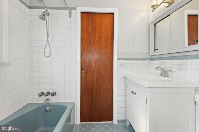 Building Photo - 10624 Marbury Rd