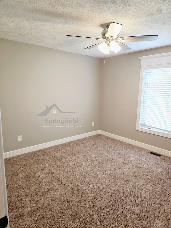 Building Photo - Wild Horse by The Lakes, Executive Home w/ 3 Car Garage