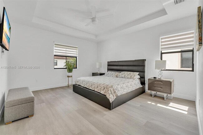 Building Photo - 3538 W 108th St