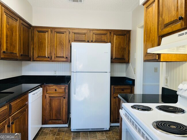 Building Photo - 207 Harwell Ave