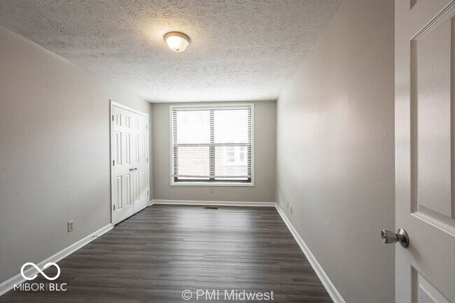 Building Photo - 3736 N Meridian St