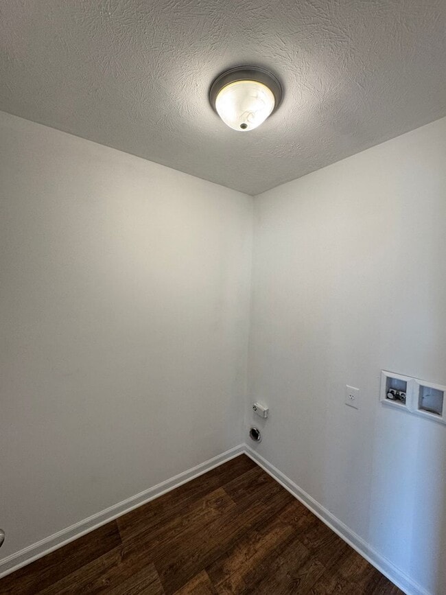 Building Photo - 4 BR home in Franklin, Indiana