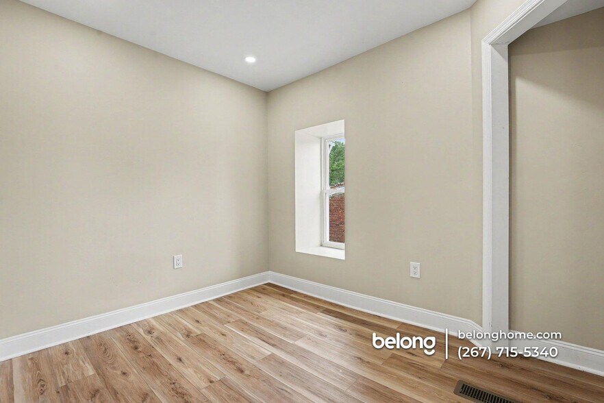 Building Photo - 42 Meehan Ave