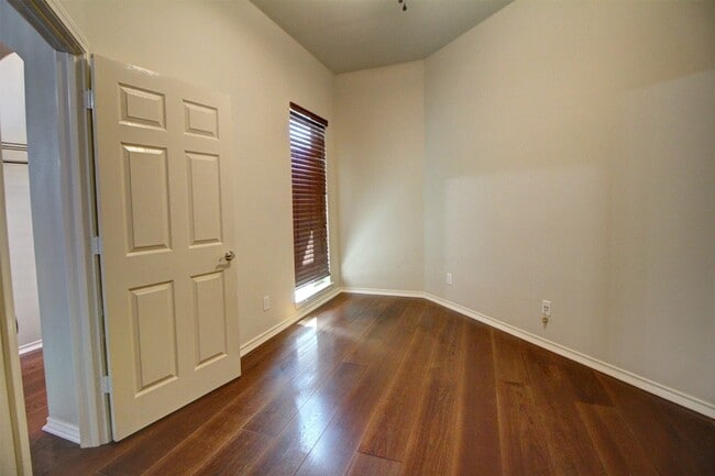 Building Photo - 19014 Canyon Frost Dr