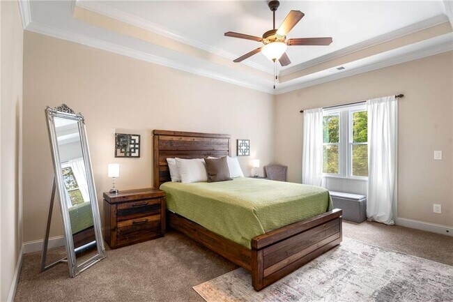 Building Photo - 6552 Long Acres Dr