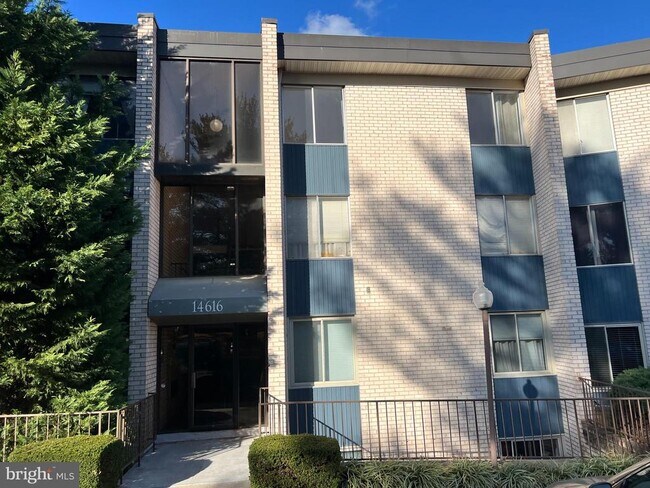 Building Photo - 14616 Bauer Dr