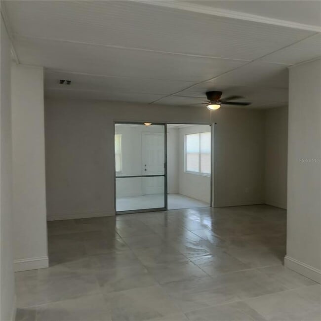 Building Photo - 1515 32nd St NW