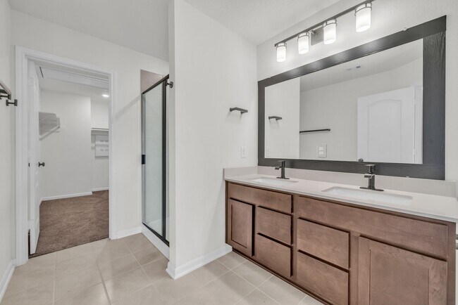 Building Photo - 6131 Morning Fern Ln