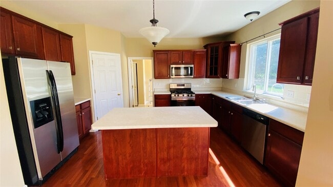 Building Photo - 58 Fountainview Dr