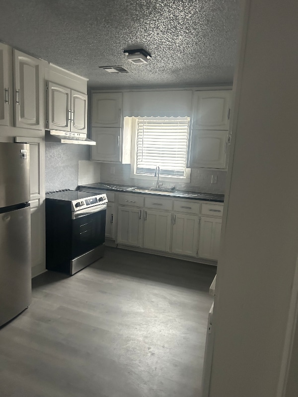 Building Photo - 503 E Zion St