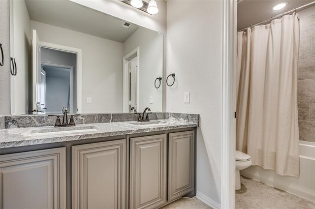 Building Photo - 1241 Ronald St