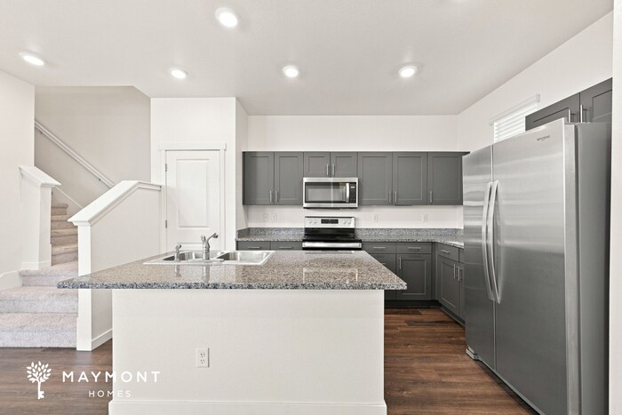 Building Photo - 13499 Oneida Ln