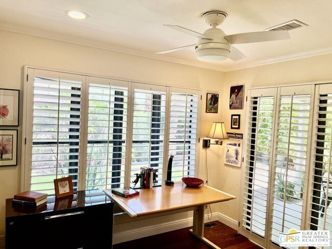 Building Photo - 73450 Country Club Dr