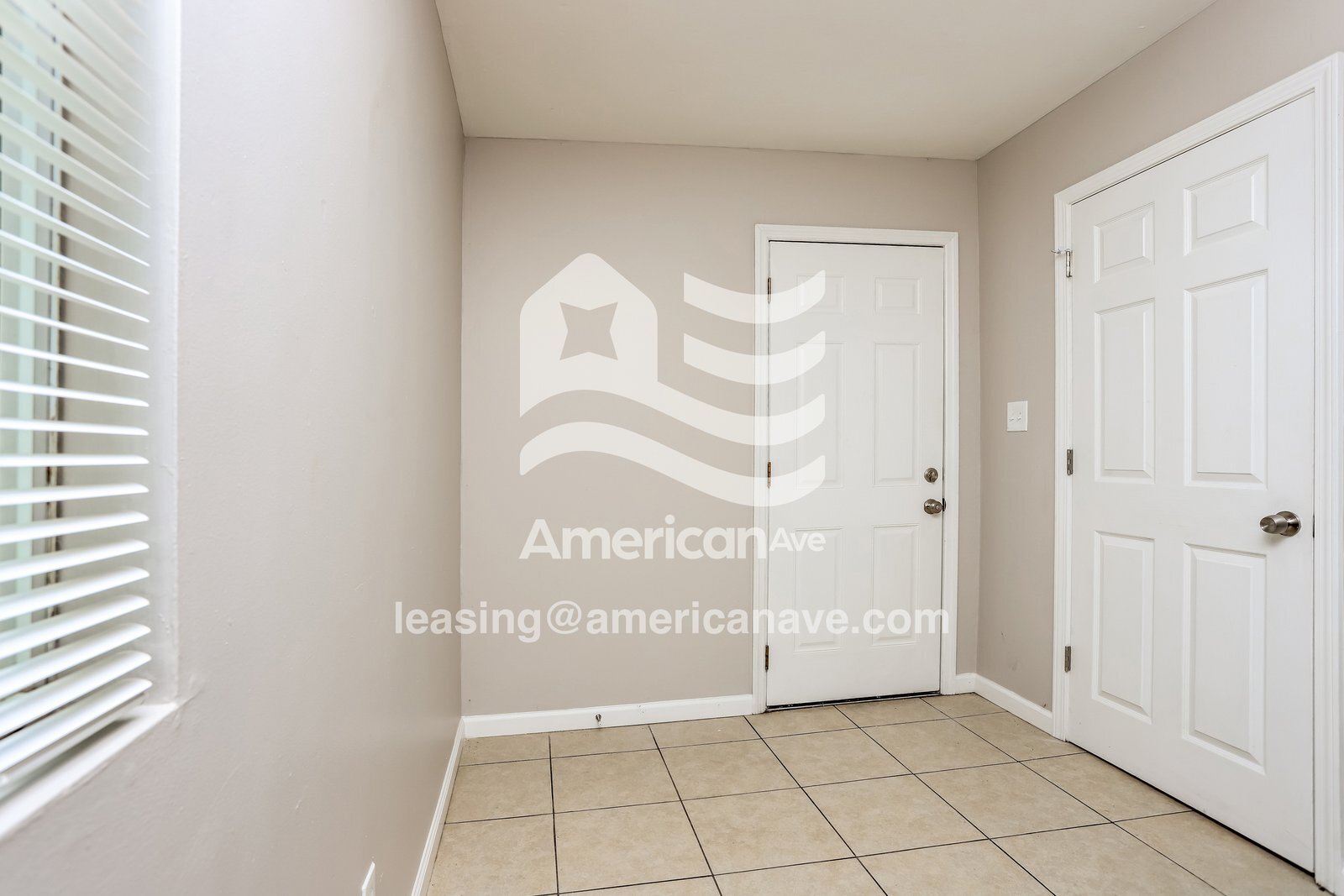 Building Photo - 3620 Marvin Ave