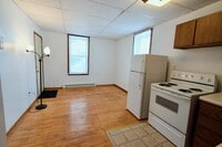 Building Photo - 222 4th St S
