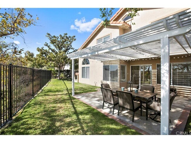 Building Photo - 36 San Patricio