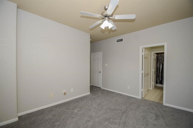 Building Photo - 12707 Boheme Dr