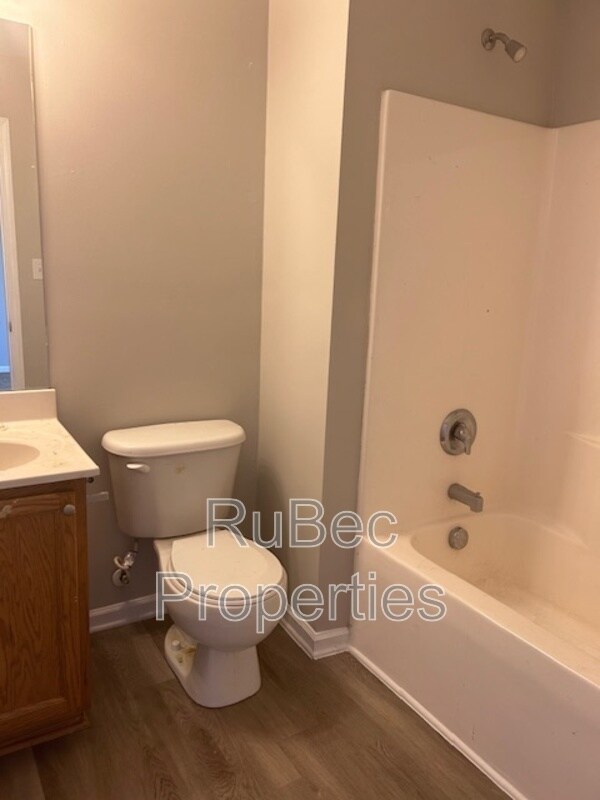 Building Photo - 5380 Esther Ln