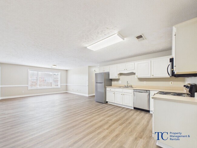 Building Photo - 00506