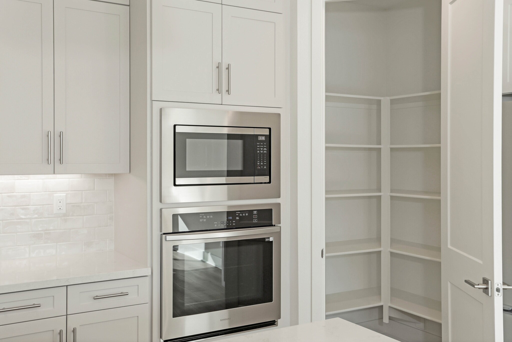 Building Photo - 3133 Smith Pl