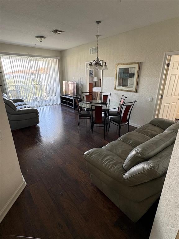 Building Photo - 4102 Breakview Dr