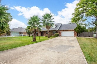 Building Photo - 3406 Maryland St