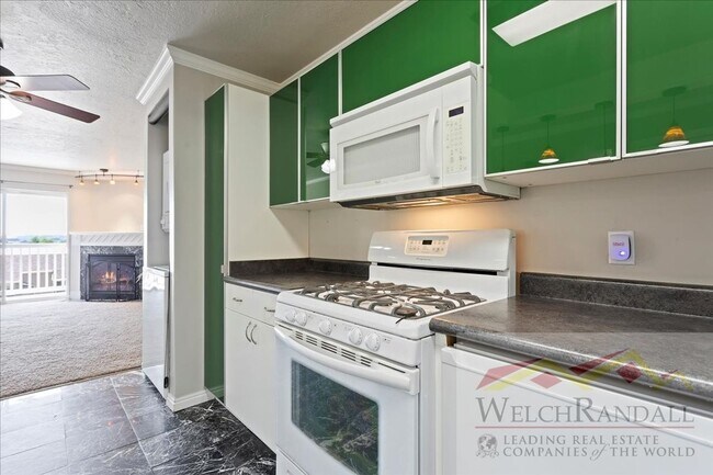 Building Photo - Charming 2-Bedroom 1-Bath Ogden Condo!