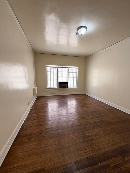 Building Photo - 1825 Ivar Ave